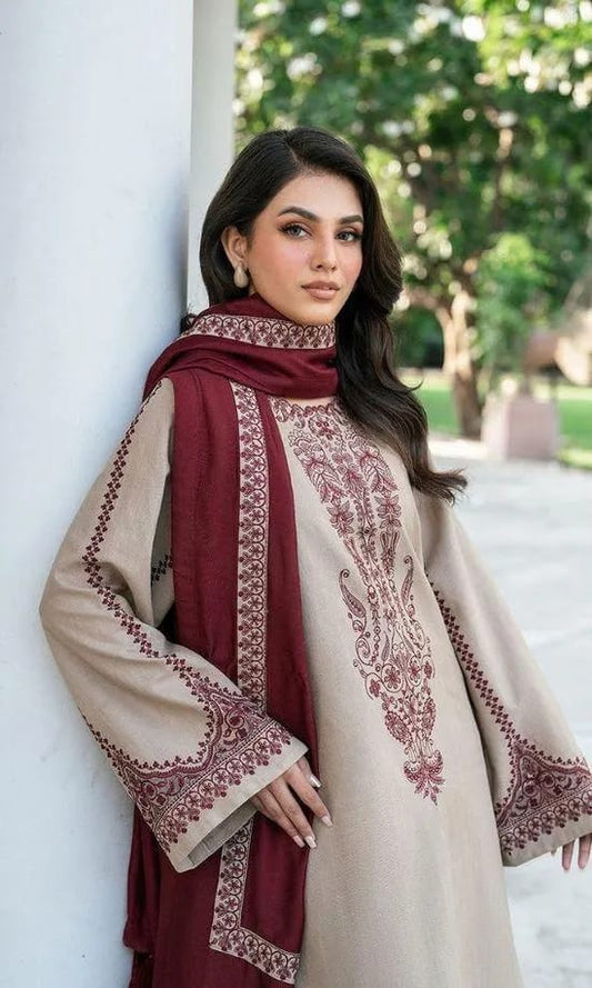 3 piece- Elegant Embroidered Lawn Suit